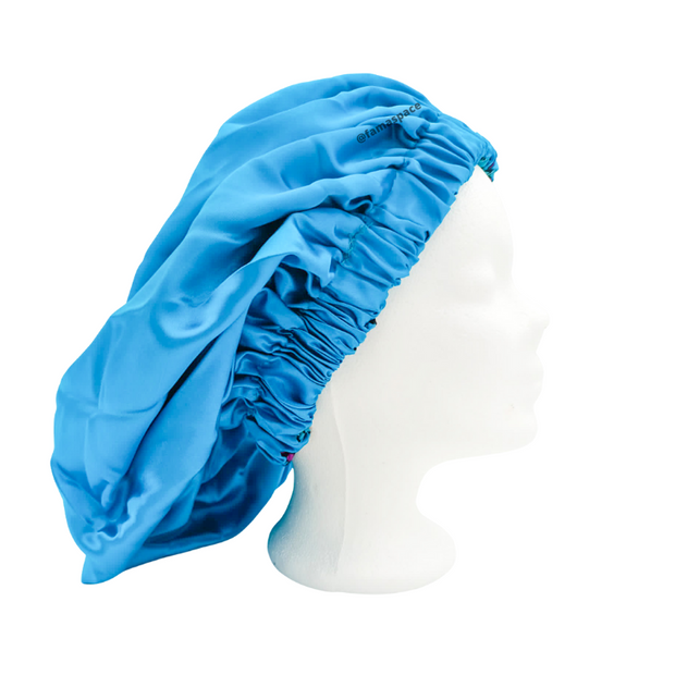 Chapeau en satin imprimé - réversible bleu